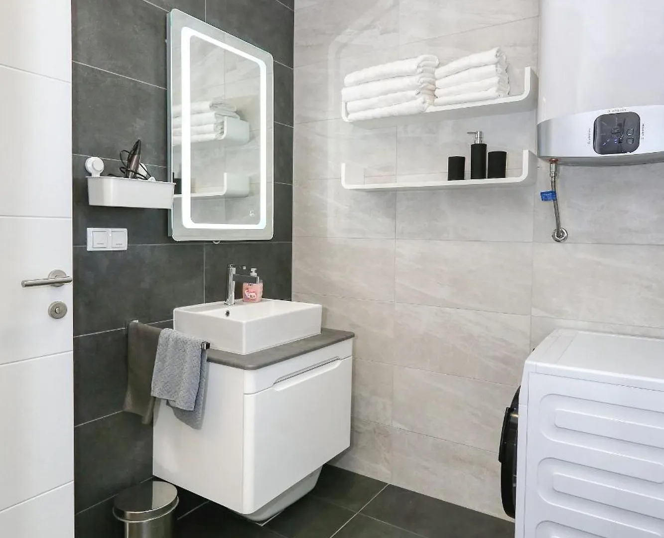 Apartment Wali Nin 0*,  Croatia