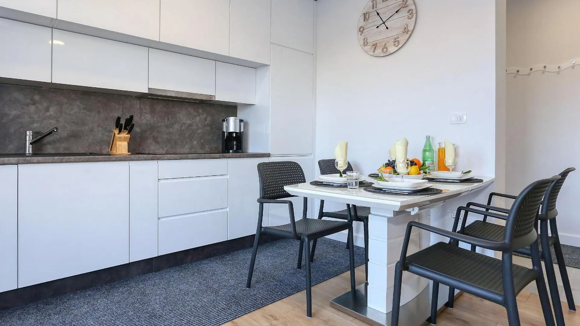 Apartment Wali Nin