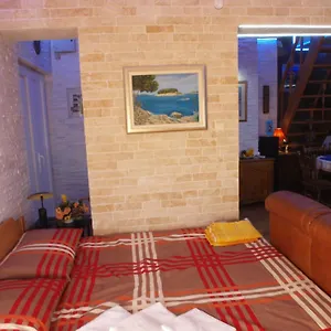 And Dalibor Apartman